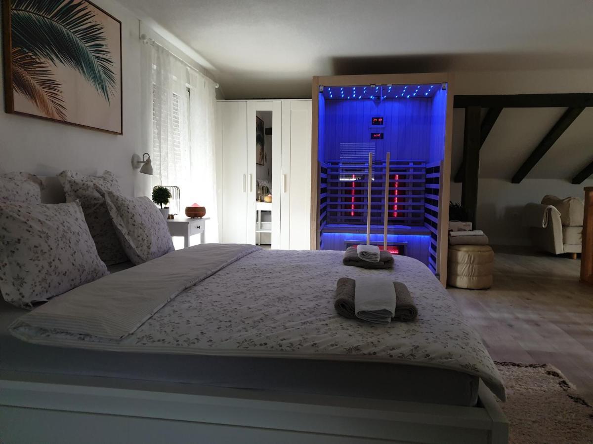 Luxury Apartman Alex With Sauna In The Village Otočac 外观 照片