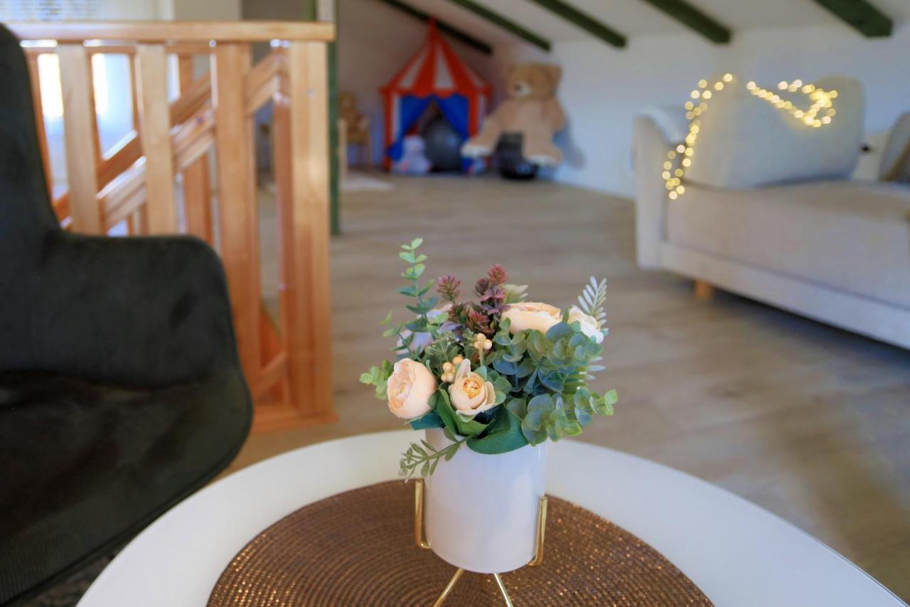 Luxury Apartman Alex With Sauna In The Village Otočac 外观 照片