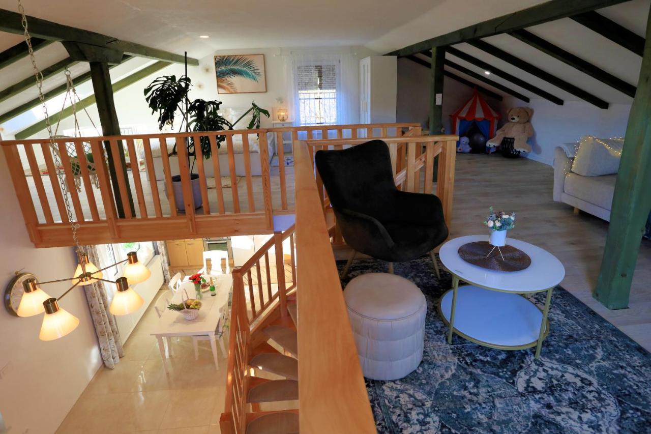 Luxury Apartman Alex With Sauna In The Village Otočac 外观 照片