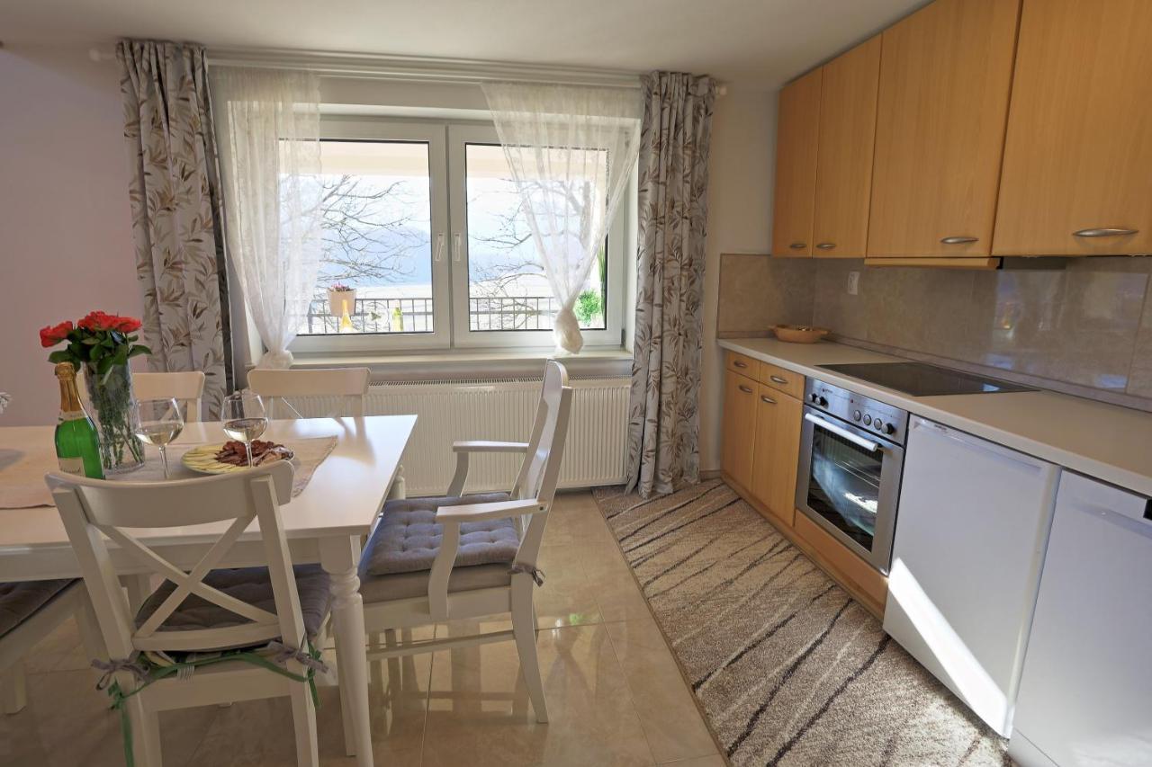 Luxury Apartman Alex With Sauna In The Village Otočac 外观 照片