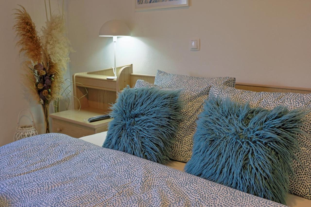 Luxury Apartman Alex With Sauna In The Village Otočac 外观 照片