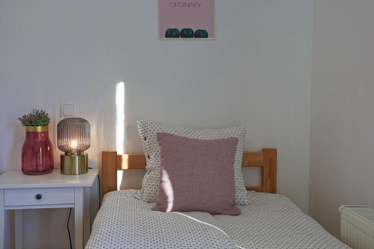 Luxury Apartman Alex With Sauna In The Village Otočac 外观 照片