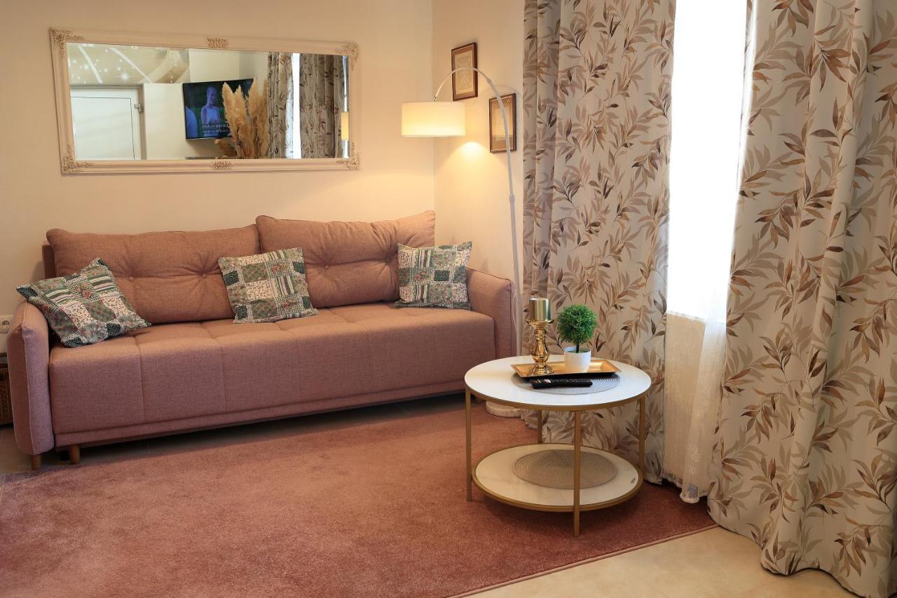 Luxury Apartman Alex With Sauna In The Village Otočac 外观 照片