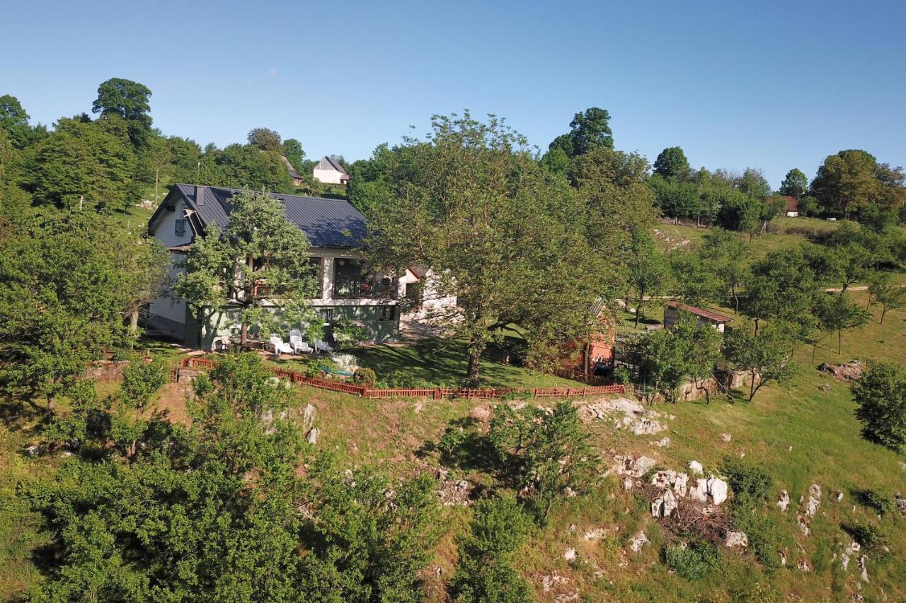 Luxury Apartman Alex With Sauna In The Village Otočac 外观 照片